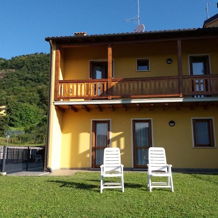 Casa Vacanze La Palanca Revine Lago Exterior photo